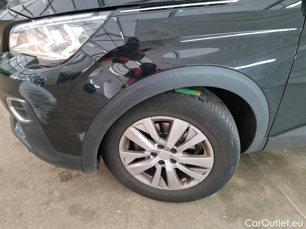  Peugeot  5008  Active Business 1.5 HDi 130CV BVA8 7 Sieges E6d #37