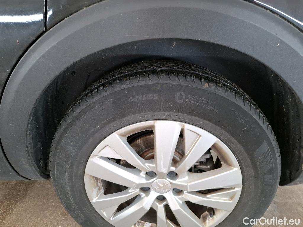  Peugeot  5008  Active Business 1.5 HDi 130CV BVA8 7 Sieges E6d #26