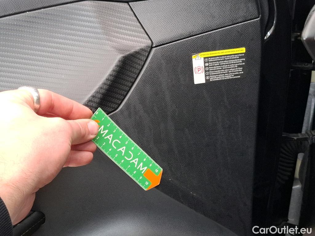  Peugeot  208  GT 1.2 PureTech 130CV BVA8 E6d #3