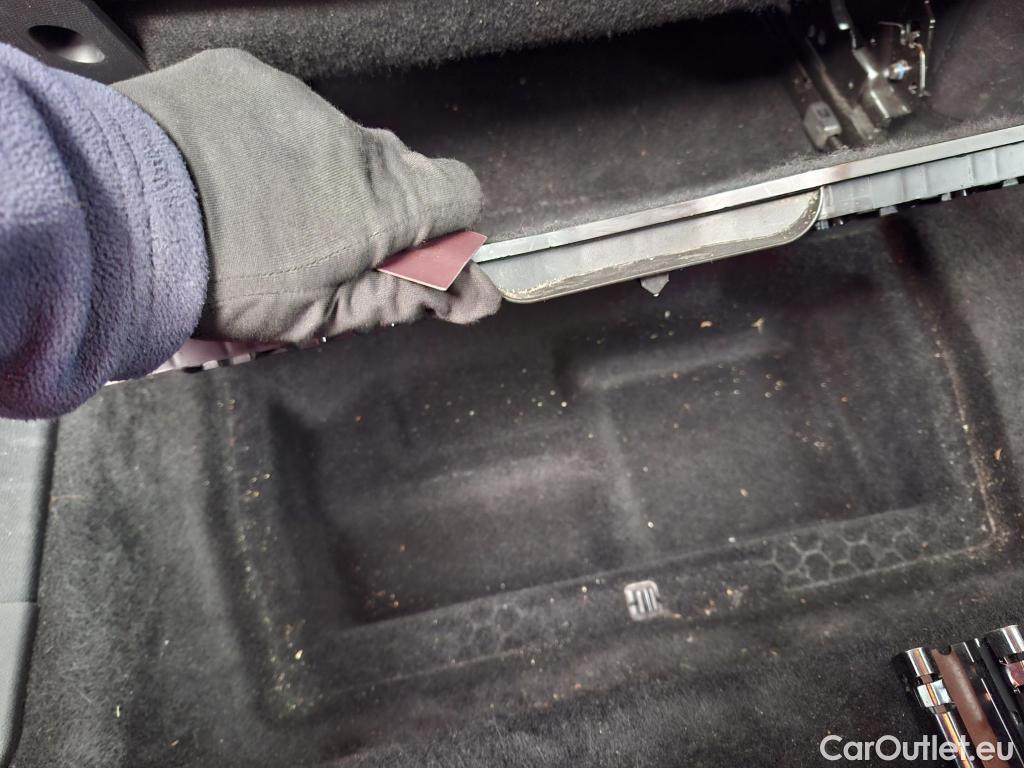  Peugeot  5008  Active Business 1.5 HDi 130CV BVA8 7 Sieges E6d #30