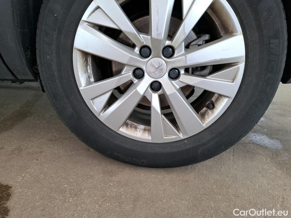  Peugeot  5008  Active Business 1.5 HDi 130CV BVA8 7 Sieges E6d #27