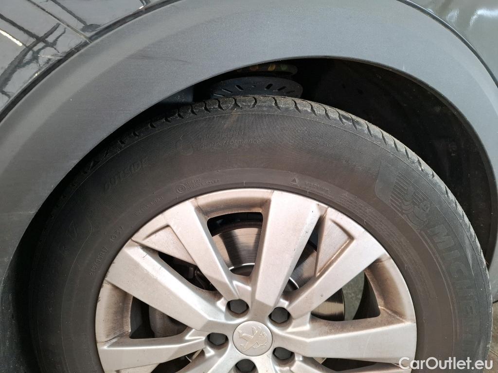  Peugeot  5008  Active Business 1.5 HDi 130CV BVA8 7 Sieges E6d #28