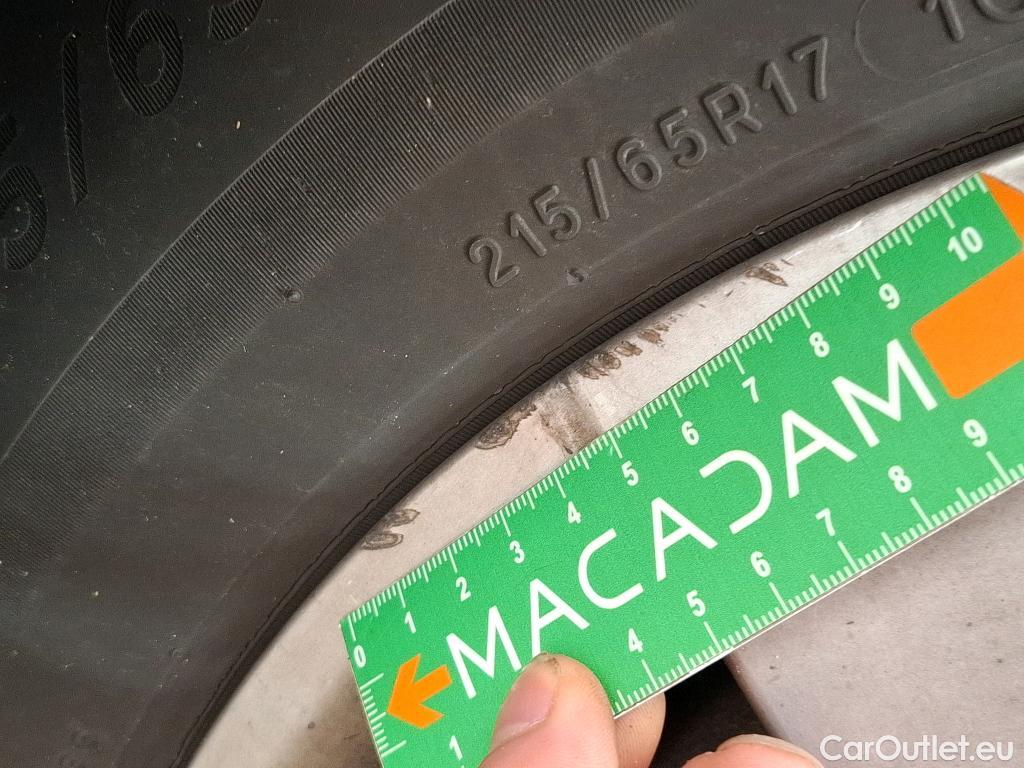  Peugeot  5008  Active Business 1.5 HDi 130CV BVA8 7 Sieges E6d #38