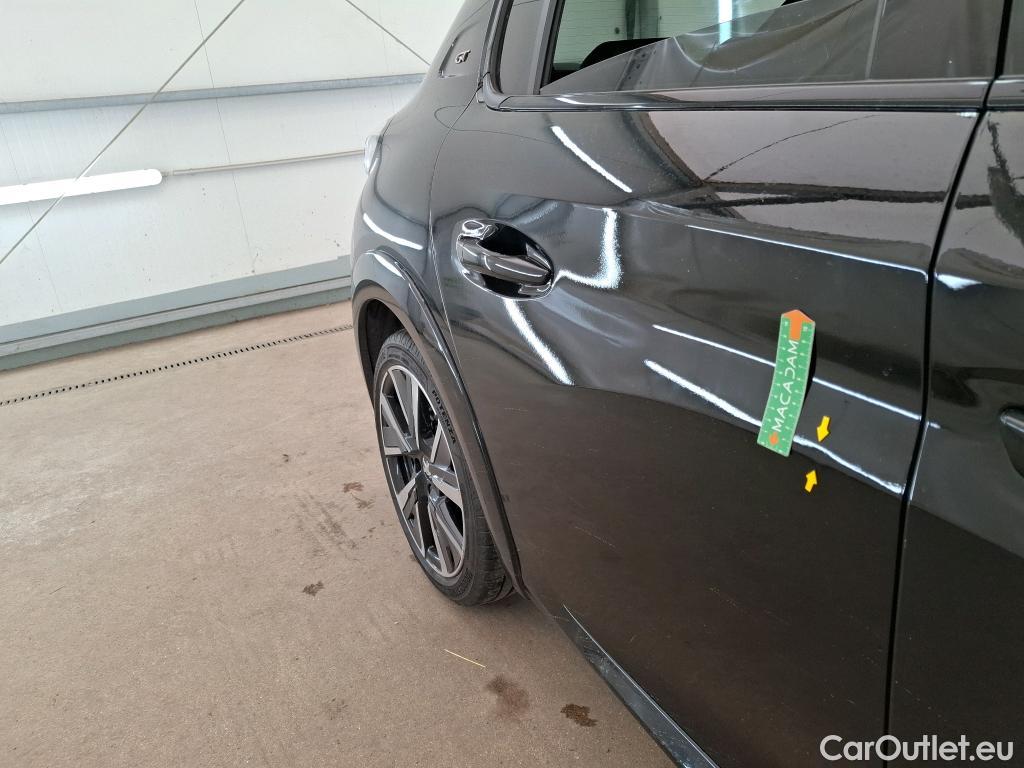  Peugeot  208  GT 1.2 PureTech 130CV BVA8 E6d #14