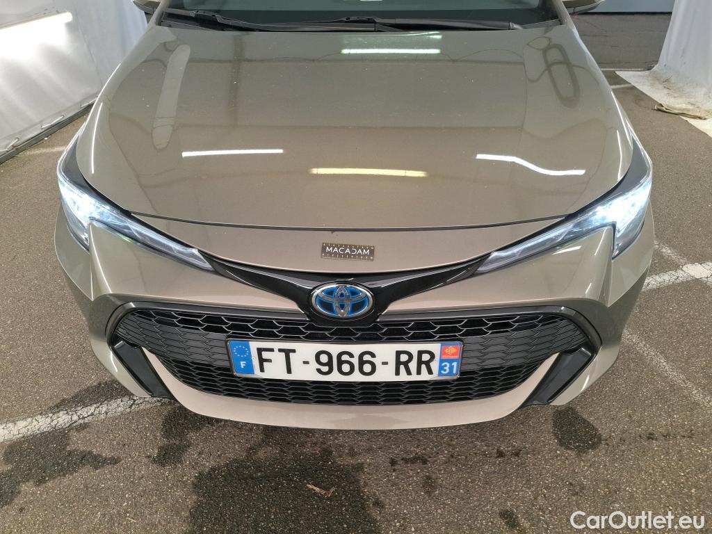  Toyota  Corolla TOYOTA  / 2018 / 5P / Berline Hybride 122h Dynamic Business Supp Lomb #28