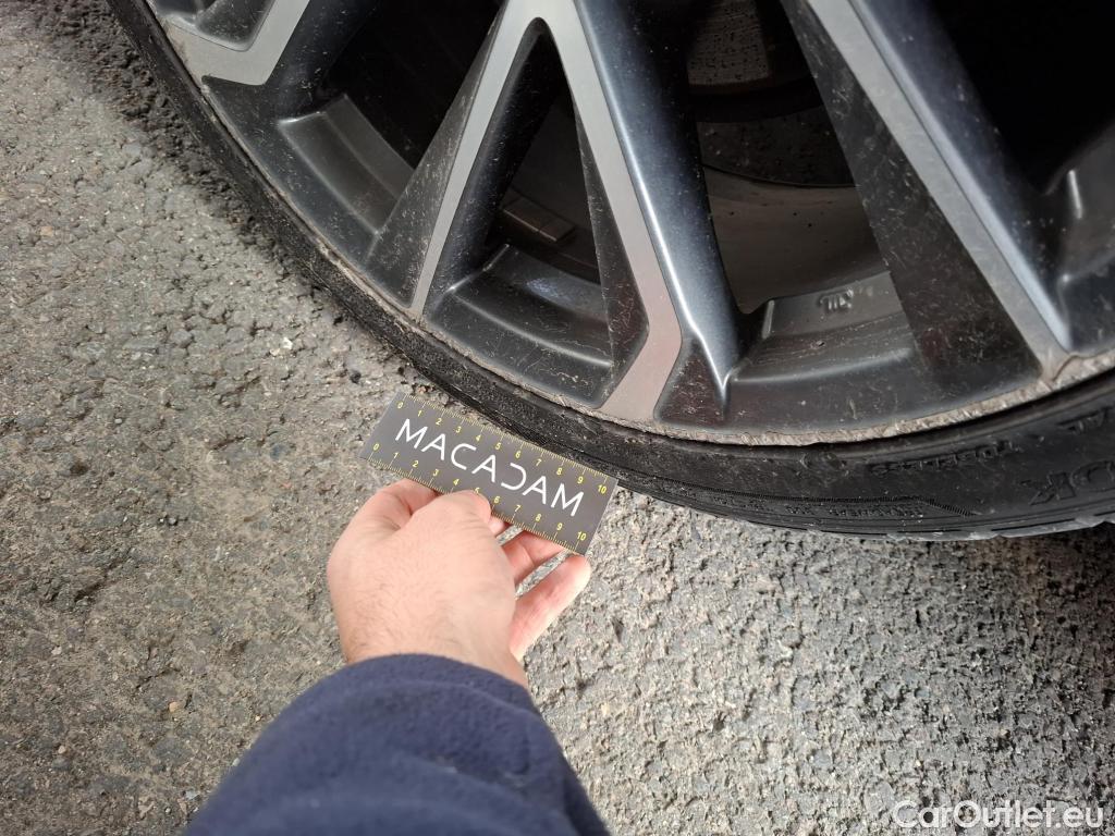  Toyota  Corolla TOYOTA  Touring Sports / 2018 / 5P / Break Hybride 184h Collection #35