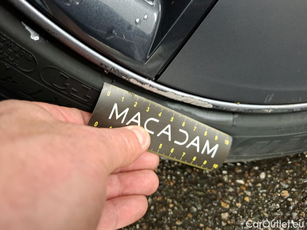  Tesla  Model 3 TESLA   2018  4P  Berline Propulsion #8