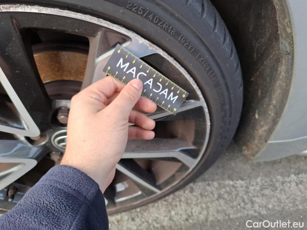  Toyota  Corolla TOYOTA  Touring Sports / 2018 / 5P / Break Hybride 184h Collection #13