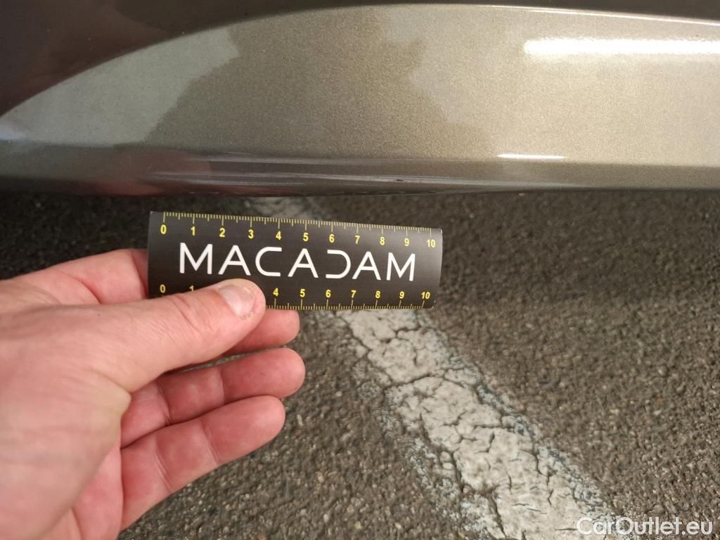  Toyota  Corolla TOYOTA  / 2018 / 5P / Berline Hybride 122h Dynamic Business Supp Lomb #5