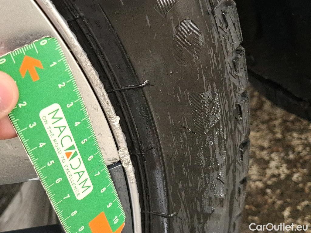  Tesla  Model Y TESLA  / 2020 / 5P / SUV Long Range Dual Motor AWD #5