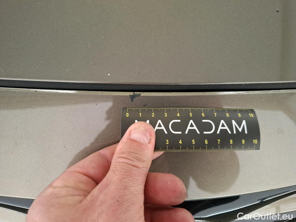  Toyota  Corolla TOYOTA  / 2018 / 5P / Berline Hybride 122h Dynamic Business Supp Lomb #29