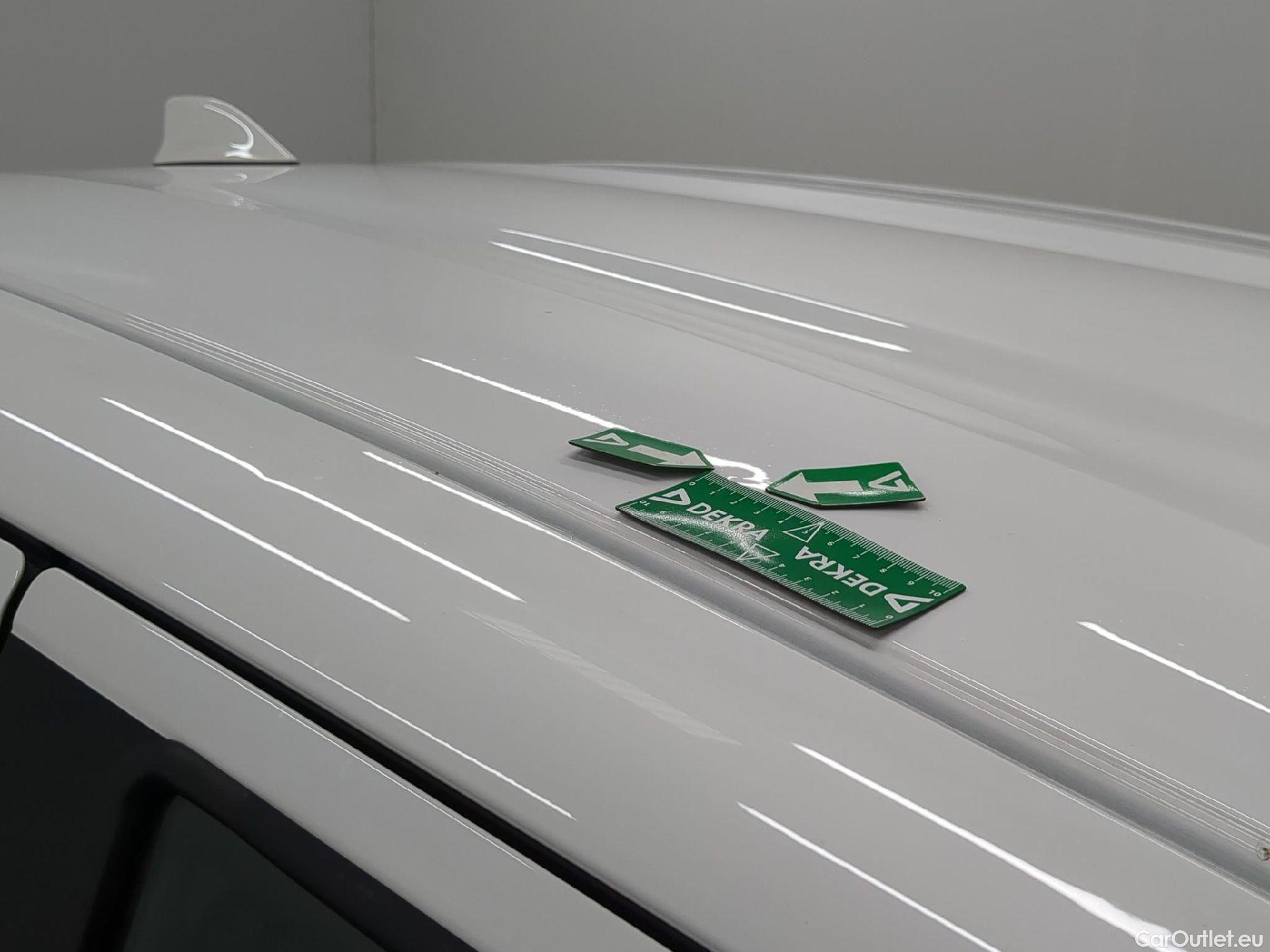  Toyota  Yaris Cross TOYOTA  Hybride / 2021 / 5P / SUV 1.5 HYBRID 116H DYNAMIC AUTO #18