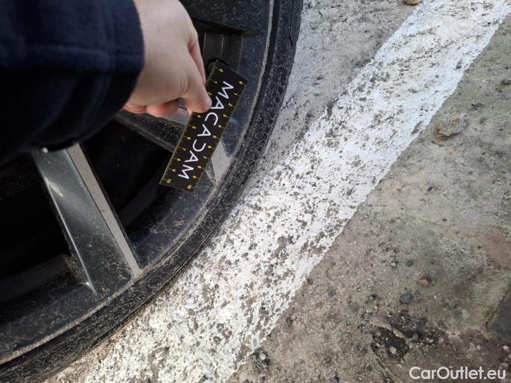  Toyota  Corolla TOYOTA  Touring Sports / 2018 / 5P / Break Hybride 184h Collection #27