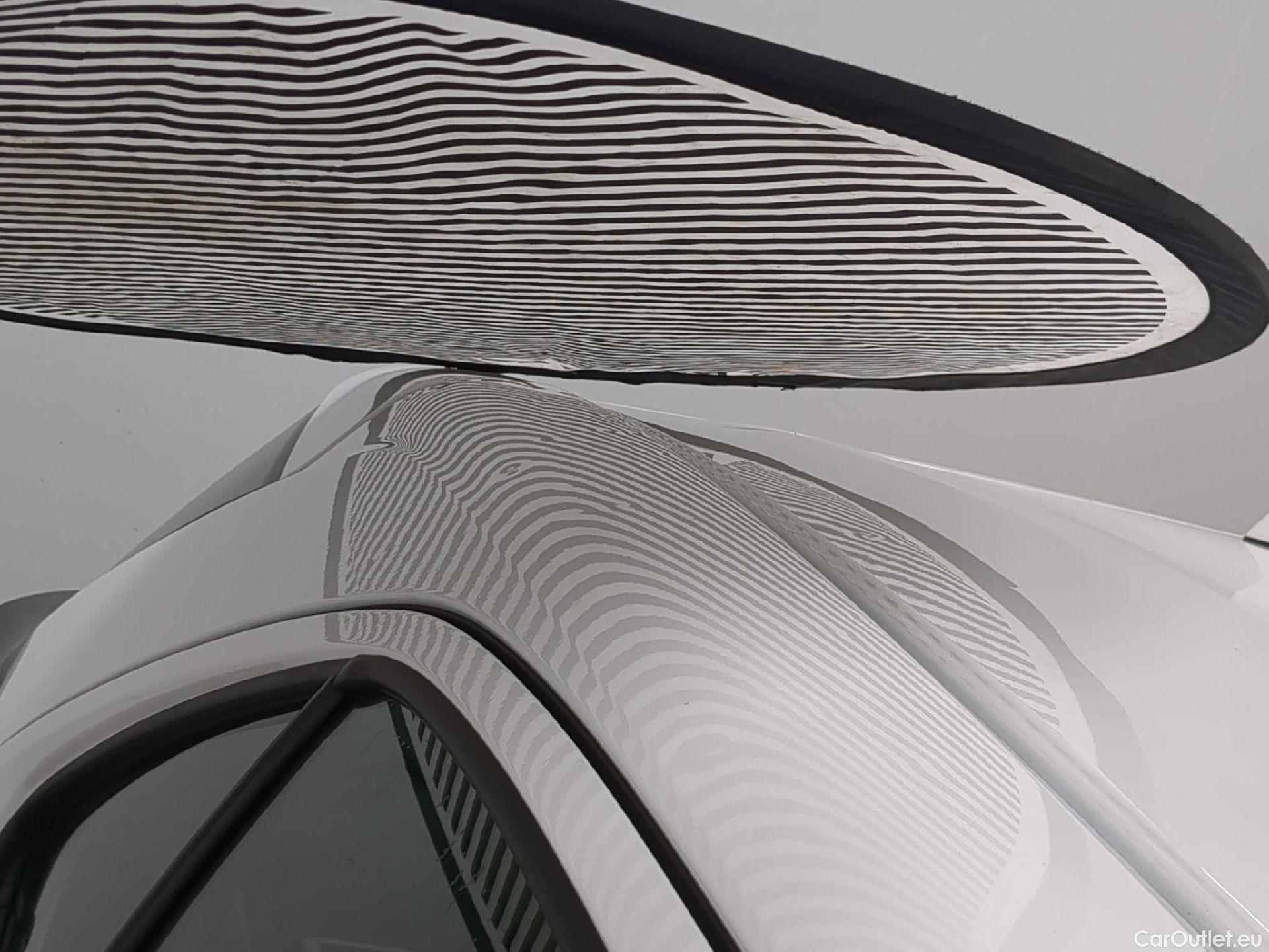  Toyota  Yaris Cross TOYOTA  Hybride / 2021 / 5P / SUV 1.5 HYBRID 116H DYNAMIC AUTO #9