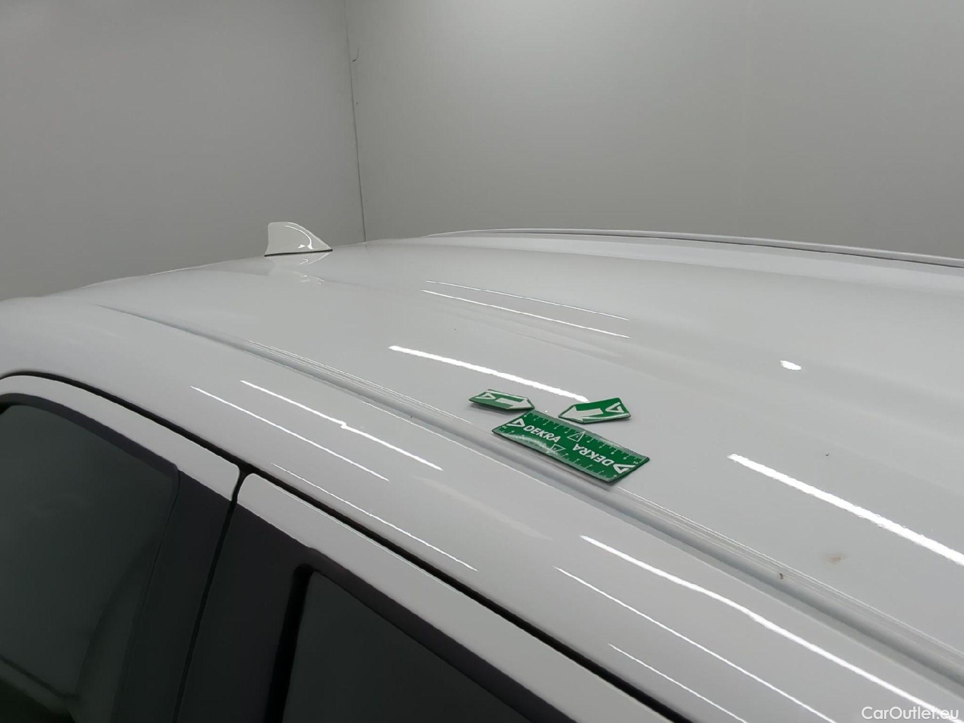  Toyota  Yaris Cross TOYOTA  Hybride / 2021 / 5P / SUV 1.5 HYBRID 116H DYNAMIC AUTO #11