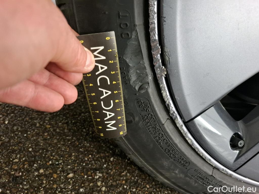  Tesla  Model 3 TESLA   2018  4P  Berline Propulsion #2