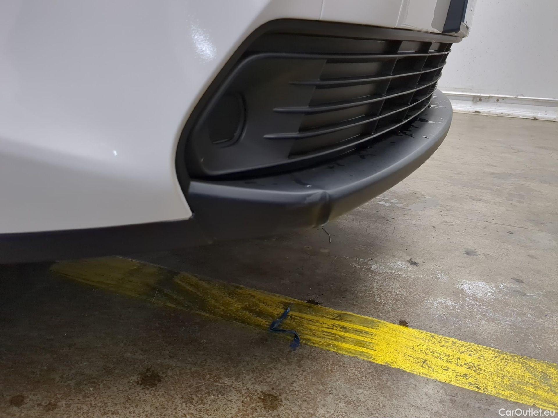  Toyota  Yaris Cross TOYOTA  Hybride / 2021 / 5P / SUV 1.5 HYBRID 116H DYNAMIC AUTO #21