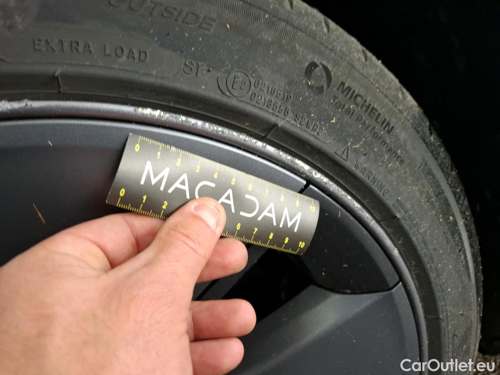  Tesla  Model 3 TESLA   2018  4P  Berline Propulsion #13