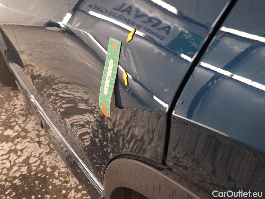  Volkswagen  Tiguan VOLKSWAGEN  / 2020 / 5P / SUV 1.4 eHybrid 245 DSG6 R-Line #8