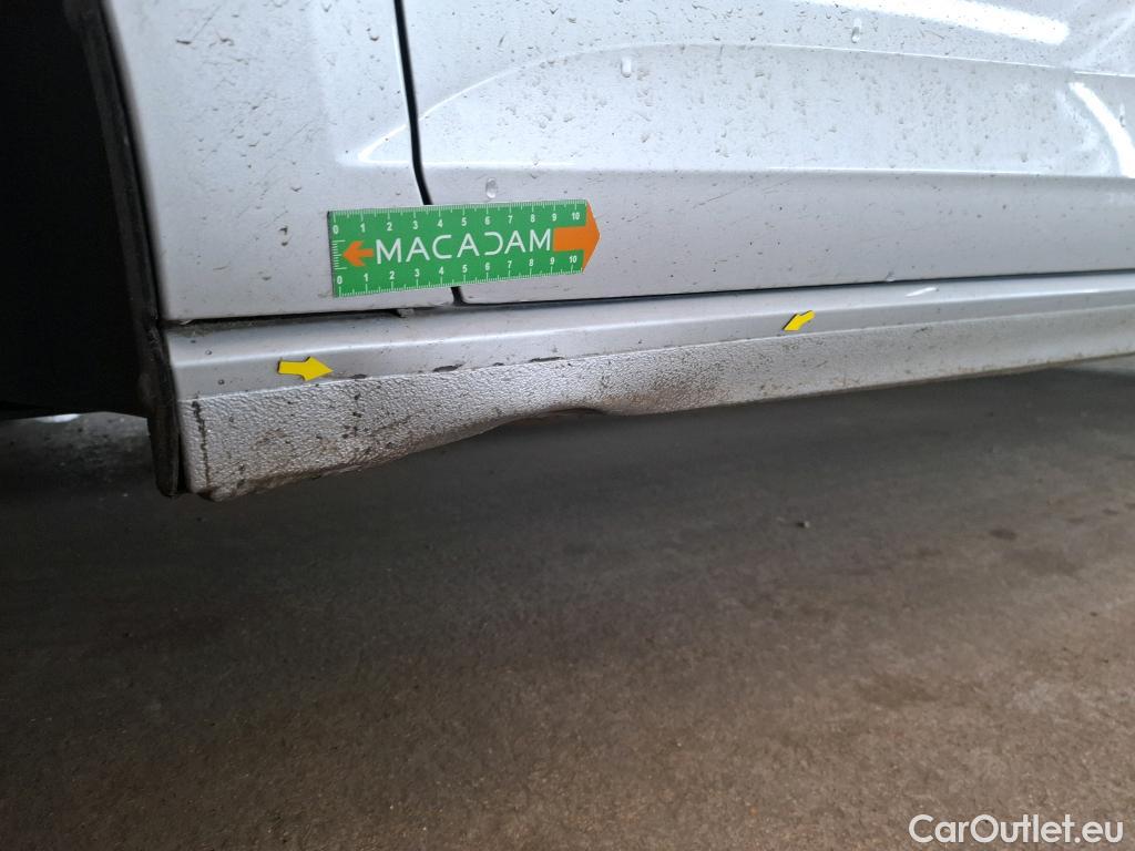  Volkswagen  Polo VOLKSWAGEN  / 2021 / 5P / Berline 1.0 TSI 95 Life #2