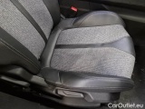  Peugeot  3008 PEUGEOT  / 2016 / 5P / SUV PURETECH TURBO 130 SeS ALLURE #14