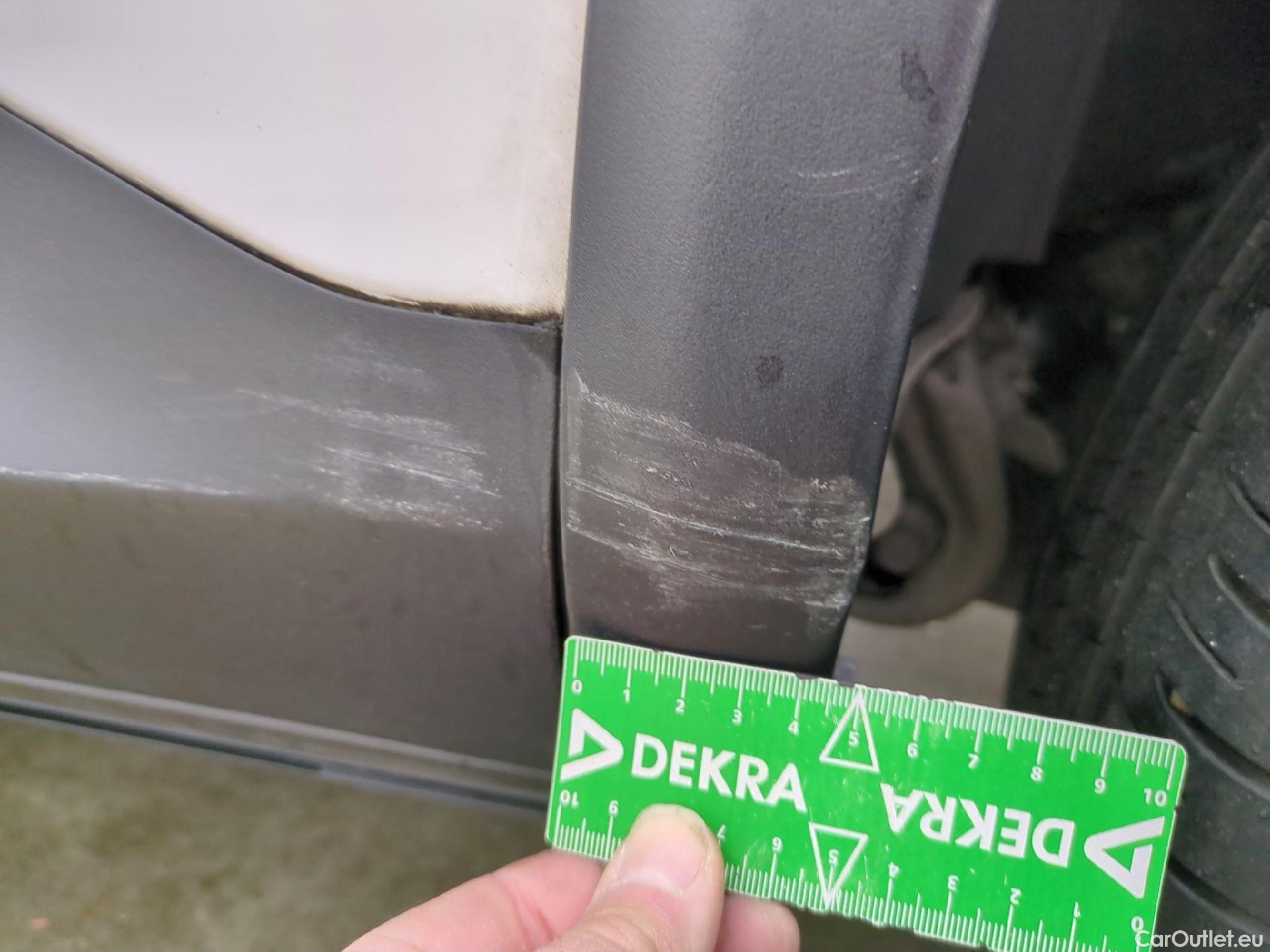  Toyota  Yaris Cross TOYOTA  Hybride / 2021 / 5P / SUV 1.5 HYBRID 116H DYNAMIC AUTO #14