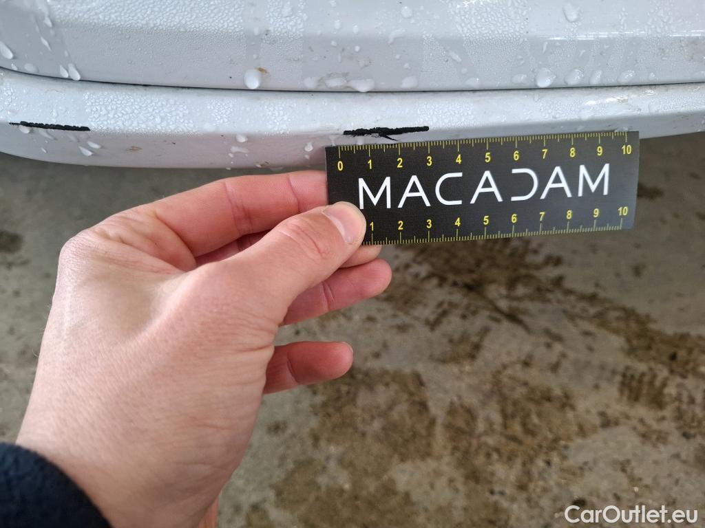  Audi  Q3 AUDI  / 2018 / 5P / SUV 1.5 35 TFSI 150 S TRONIC S LINE #9