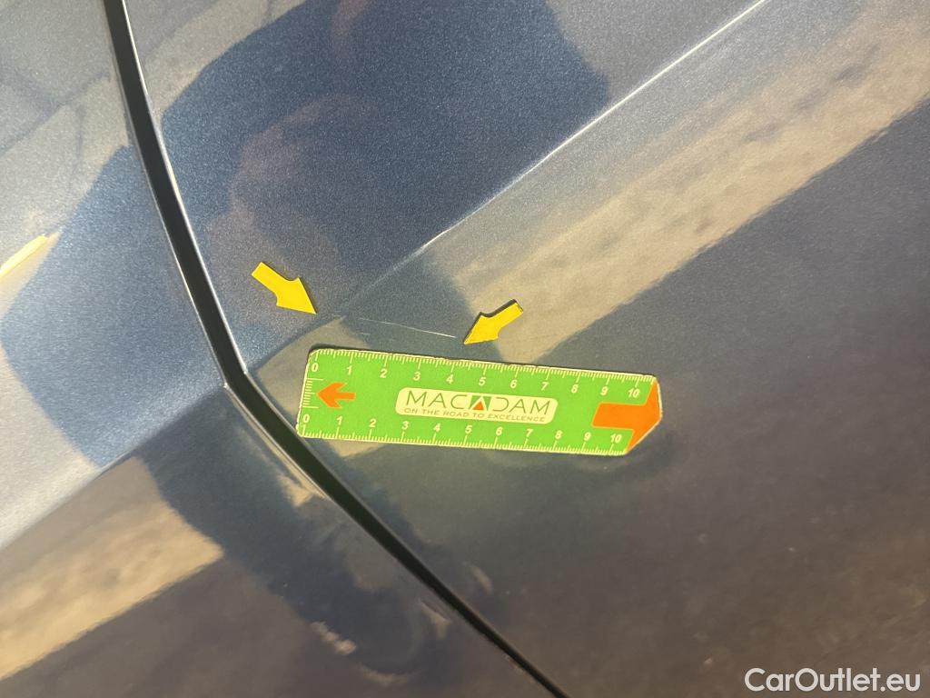  Bmw  Serie 1 Série 1 Berline 118 i Edition Sport 1.5 135CV BVA7 E6d #2