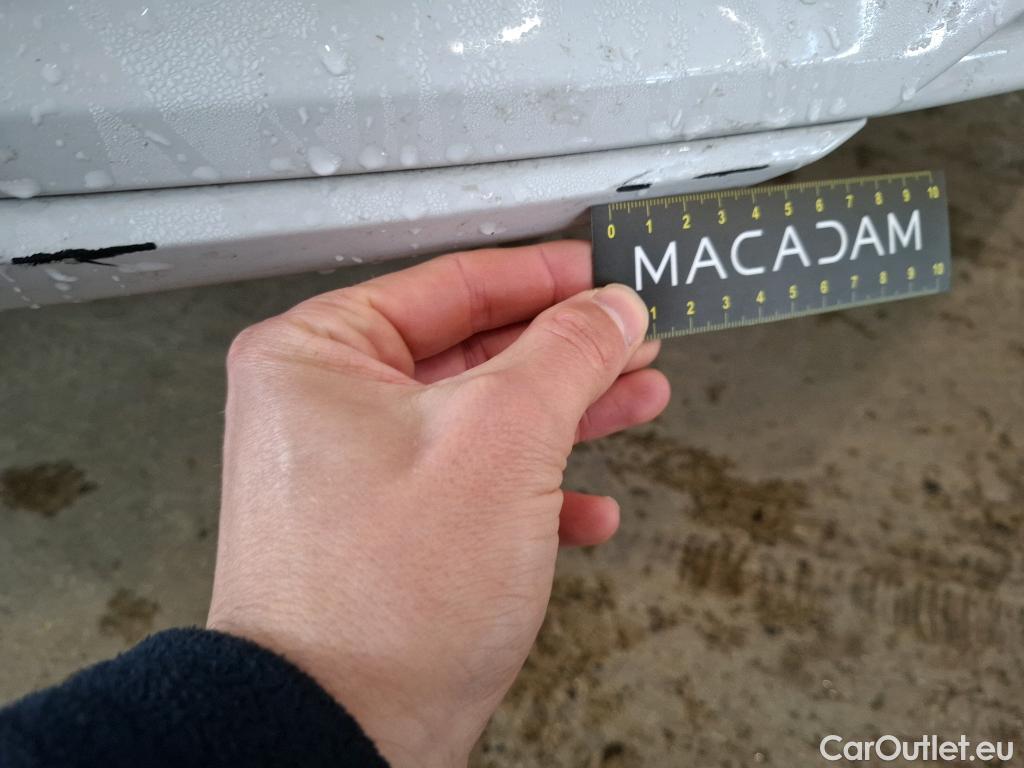  Audi  Q3 AUDI  / 2018 / 5P / SUV 1.5 35 TFSI 150 S TRONIC S LINE #11