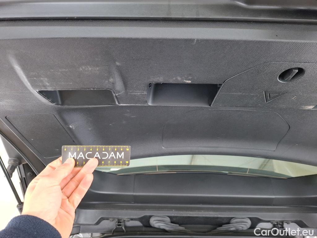  Peugeot  5008  Allure Pack 1.5 HDi 130CV BVA8 7 Sieges E6d #53