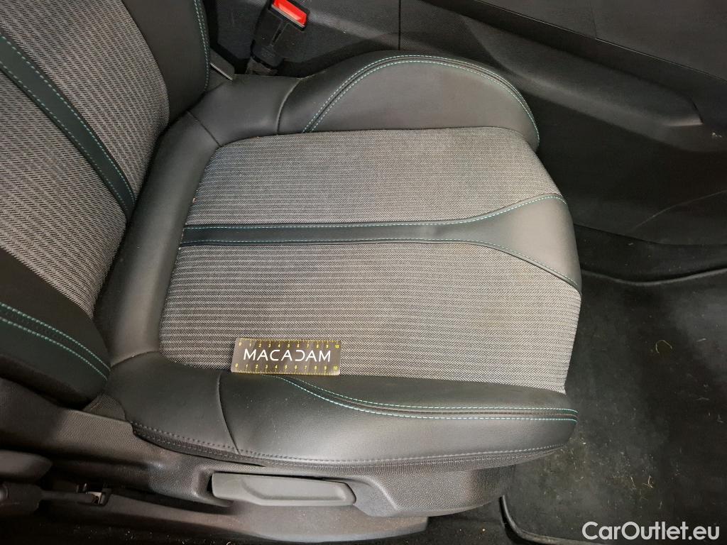  Peugeot  5008  Allure Pack 1.5 HDi 130CV BVA8 7 Sieges E6d #20