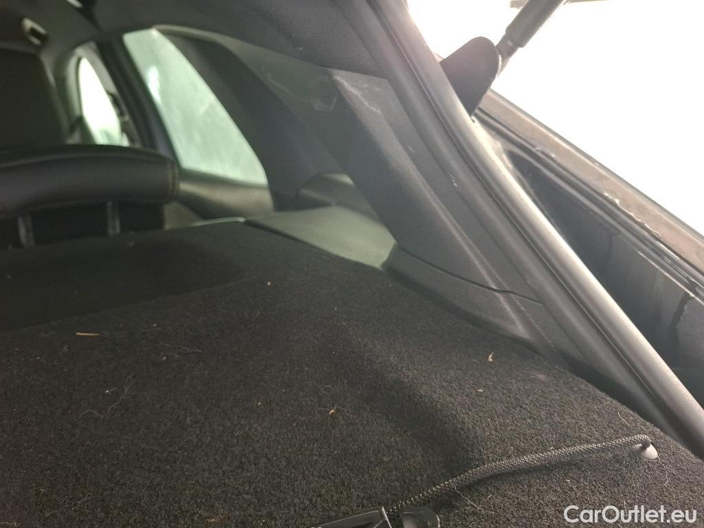  Peugeot  3008  GT 1.2 PureTech 130CV BVA8 E6d #10