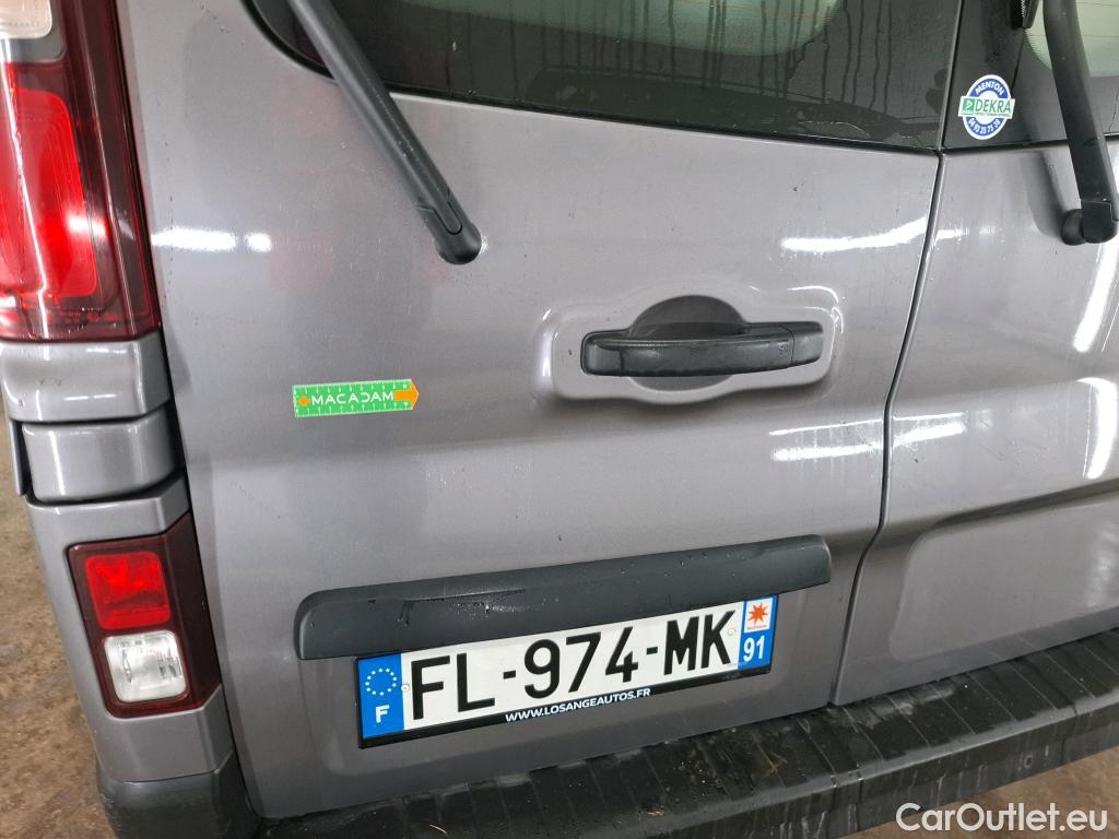  Renault  Trafic  III Combi L2H1 3 0t (8/9 Sièges) Life 2.0 dCi 145CV BVM6 9 Sieges E6dT #27
