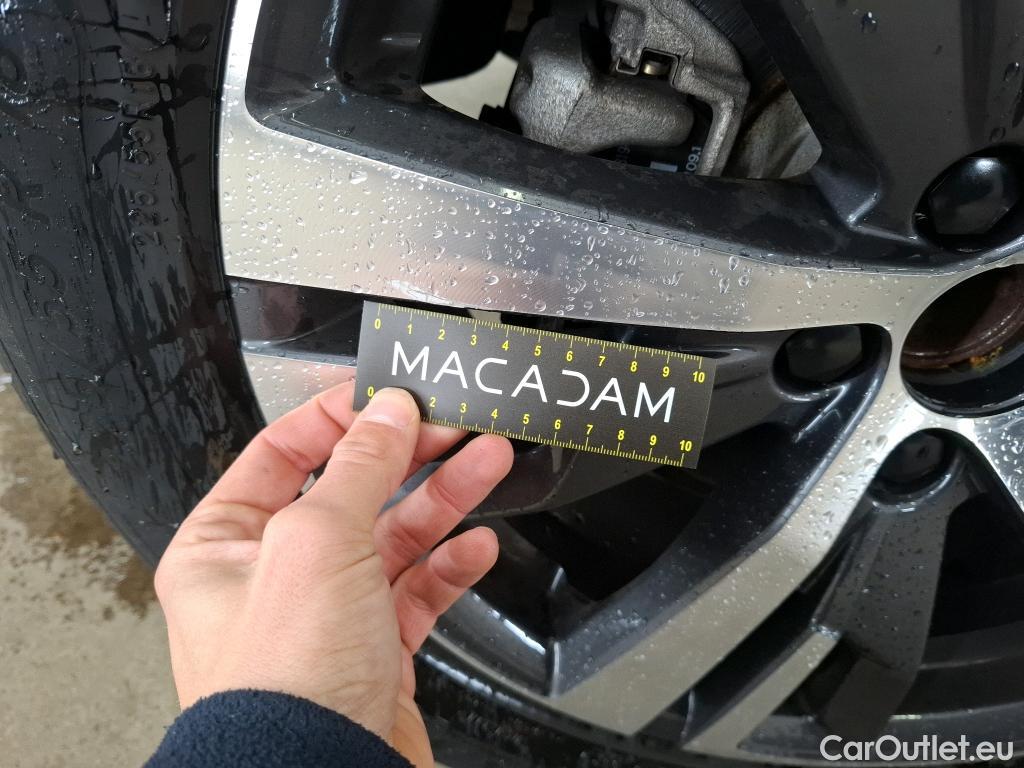  Peugeot  3008  Allure Pack 1.2 PureTech 130CV BVA8 E6d #35