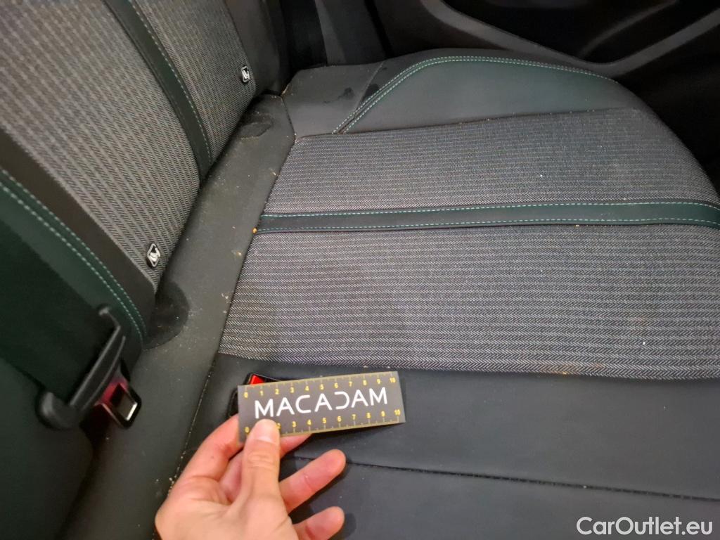  Peugeot  3008  Allure Pack 1.2 PureTech 130CV BVA8 E6d #28