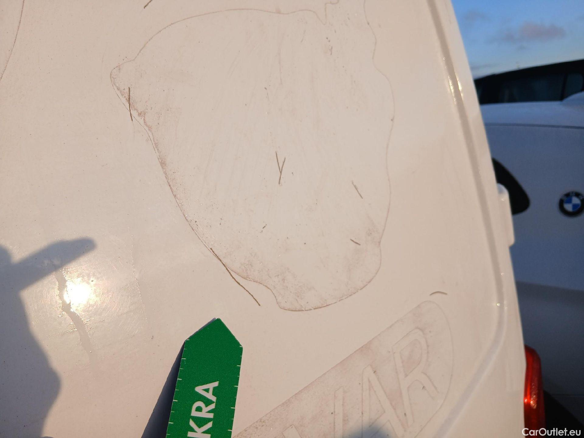  Opel  Vivaro OPEL  / 2019 / 4P / furgón 1.5 Diésel 88kW (120CV) M Std Select #39