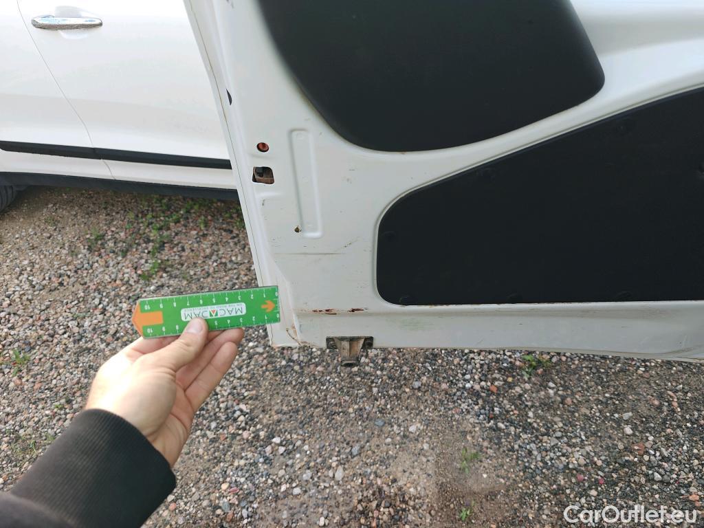  Opel  Combo OPEL  Life / 2018 / 5P / combi 1.5 TD 75kW (100CV) S/S Edition L (IND) #40