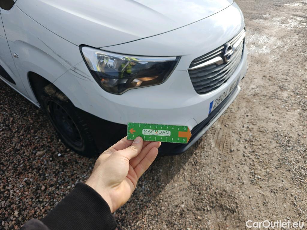  Opel  Combo OPEL  Life / 2018 / 5P / combi 1.5 TD 75kW (100CV) S/S Edition L (IND) #81