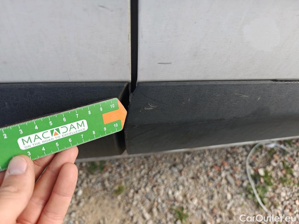  Opel  Combo OPEL  / 2018 / 3P / furgón derivado de turismo 1.5 TD 75kW (100CV) Express L H1 650kg (AC2) #51