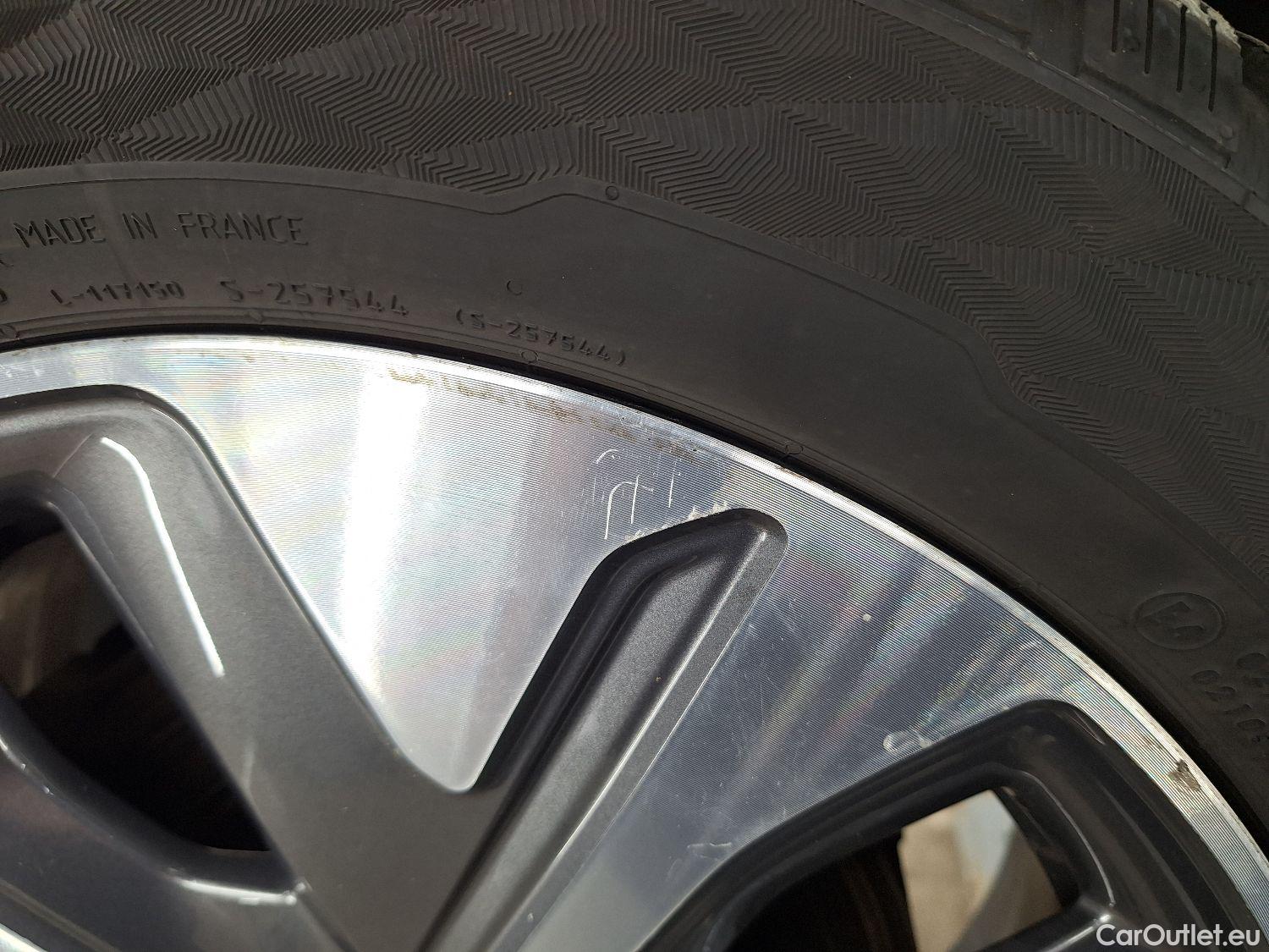  KIA  Niro Kia,  FL'19, KIA  e- 150kW More 5d #8