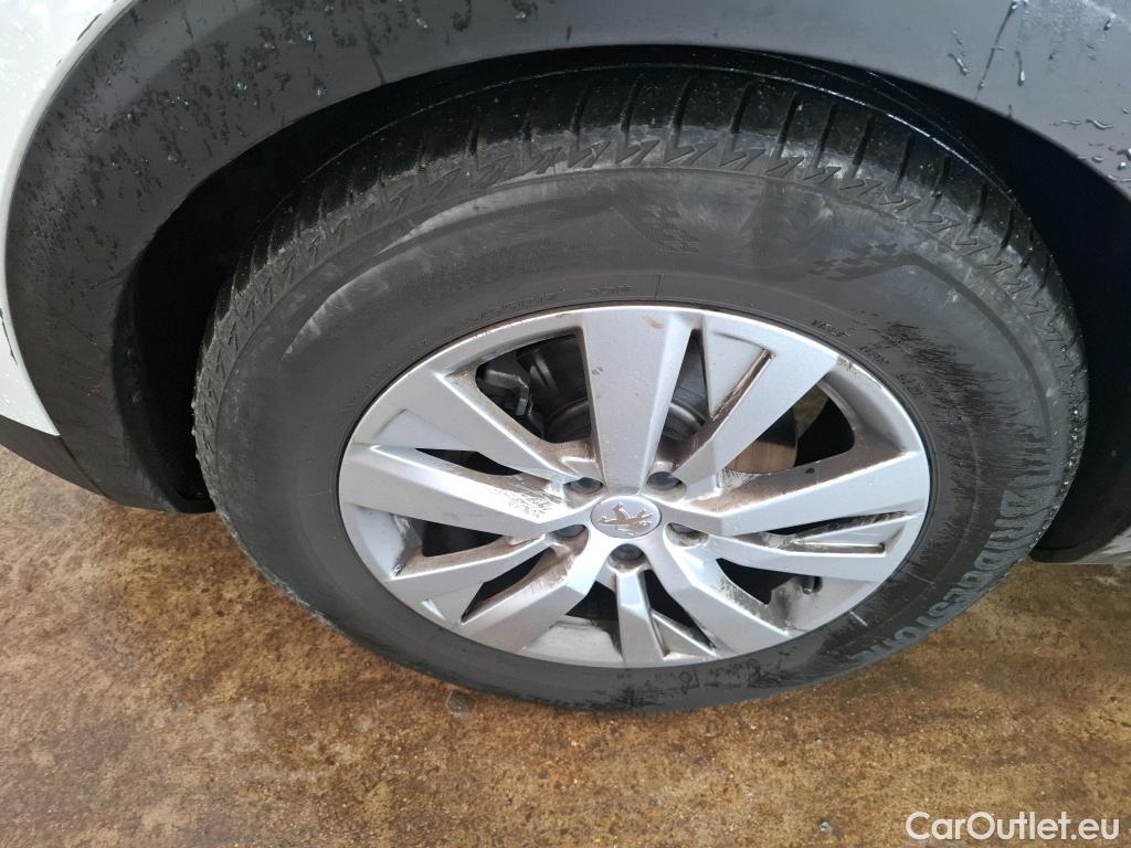  Peugeot  5008  Active Business 1.2 PureTech 130CV BVA8 E6d #13