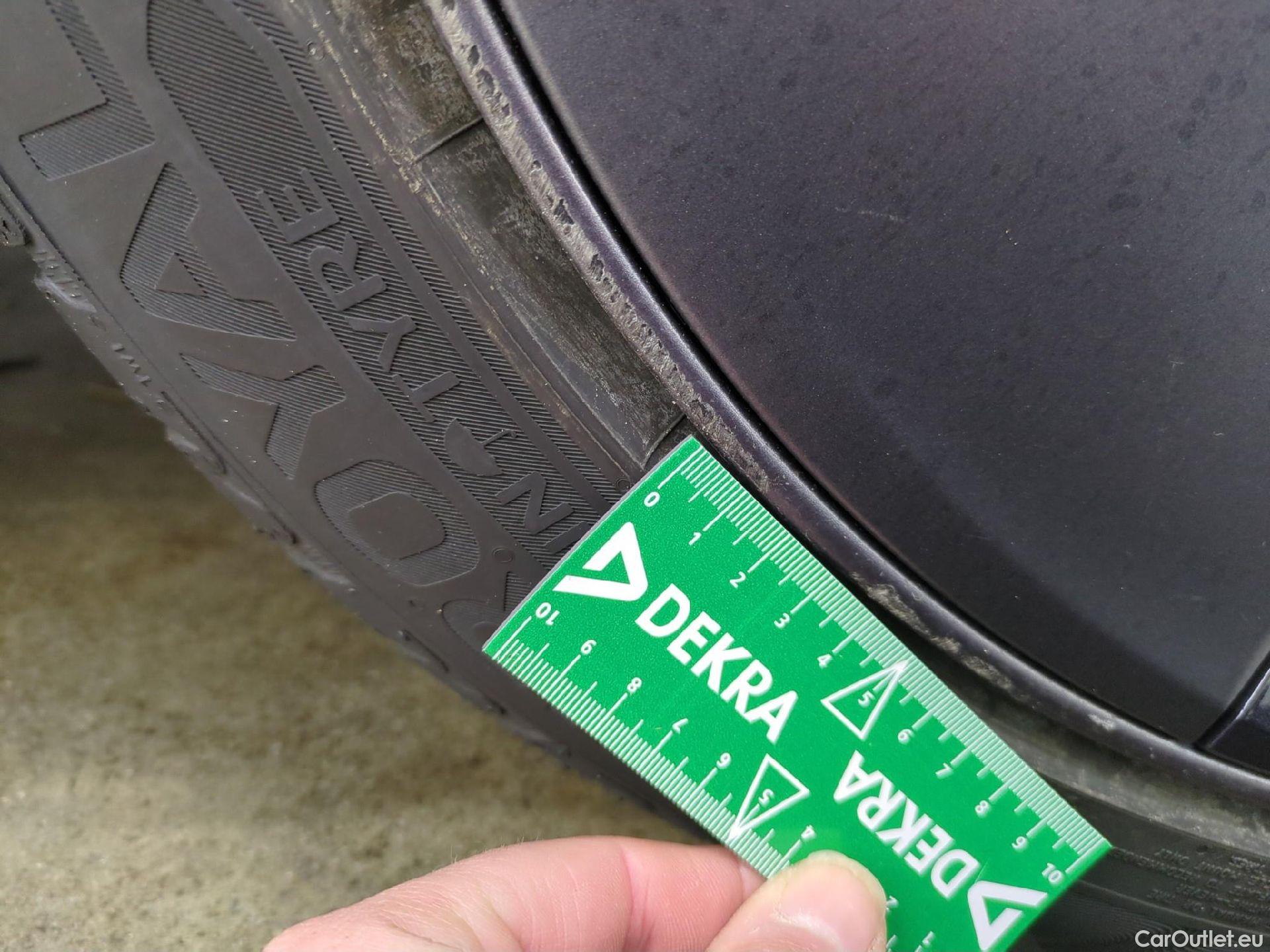  Tesla  Model 3 TESLA  / 2018 / 4P / Berline Propulsion #7