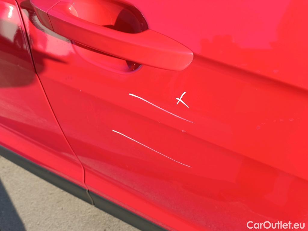  Volkswagen  T-CROSS VOLKSWAGEN  / 2018 / 5P / todoterreno Edition 1.0 TSI 70kW (95CV) #4