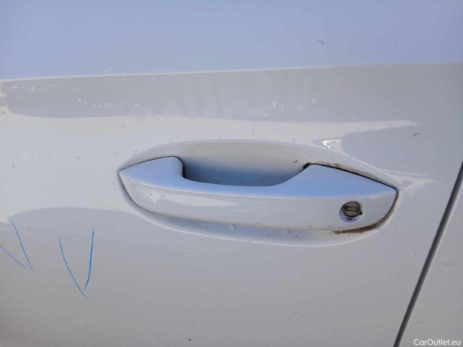  Seat  Leon SEAT Nuevo León / 2020 / 5P / familiar SP 2.0 TDI 85kW Style Go(SP) #12