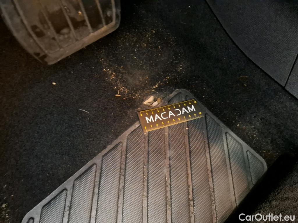  Peugeot  5008  Active Business 1.2 PureTech 130CV BVA8 E6d #1