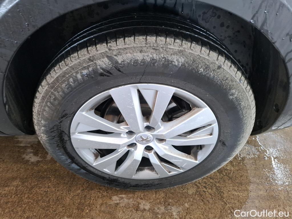  Peugeot  5008  Active Business 1.2 PureTech 130CV BVA8 E6d #18