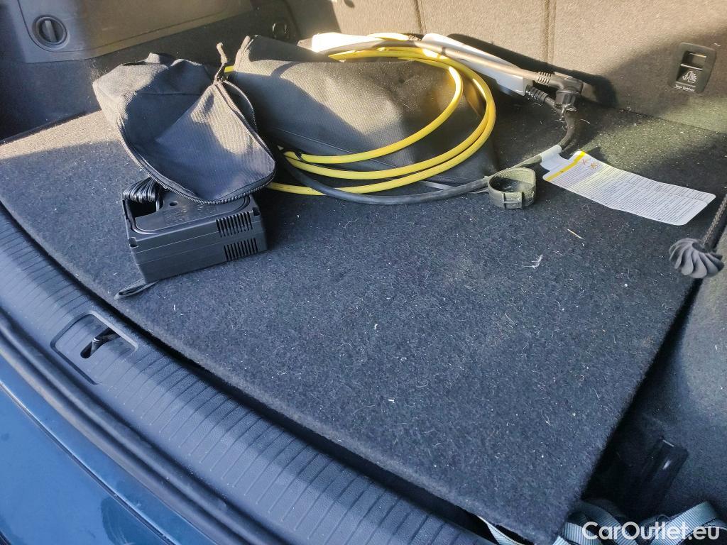  Volkswagen  Tiguan VOLKSWAGEN  / 2020 / 5P / todoterreno Life 1.4 TSI eHybrid 180kW (245CV) DSG #32