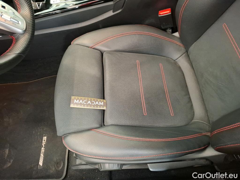  Mercedes  A-Klasse MERCEDES-BENZ Classe A Compact / 2018 / 5P / Berline A 180 AMG Line #25