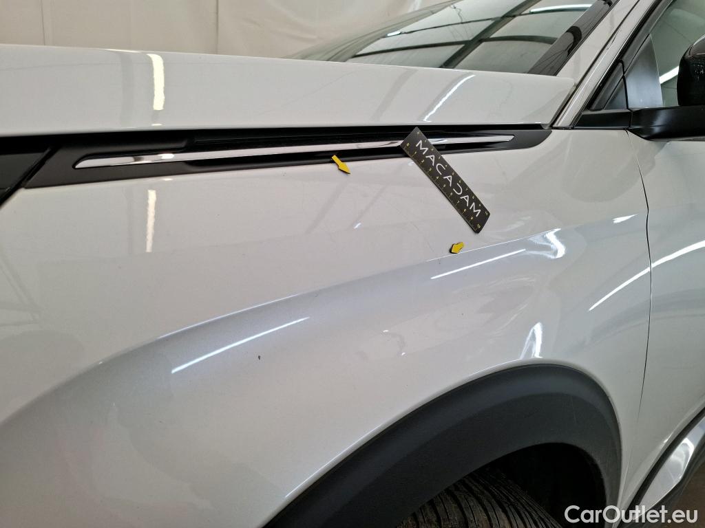  Peugeot  3008  II Allure Pack 1.2 PureTech 130CV BVA8 E6d #1