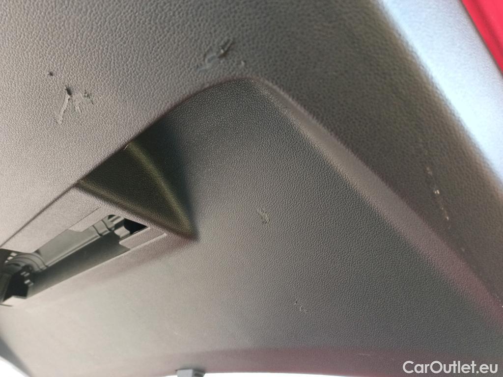  Volkswagen  T-CROSS VOLKSWAGEN  / 2018 / 5P / todoterreno Edition 1.0 TSI 70kW (95CV) #6